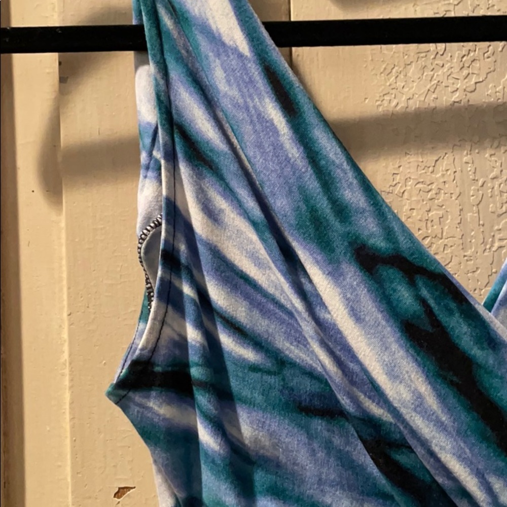 Colorful V neck cotton w spandex dress - Picture 7 of 7
